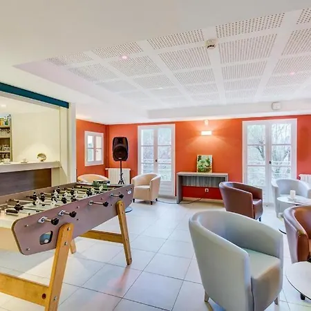 Aparthotel Domaine De La Tour Carree Peymeinade