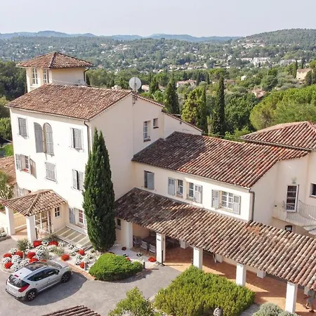 Aparthotel Domaine De La Tour Carree 3*